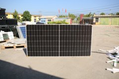 太陽能發電板裂了怕水嗎？